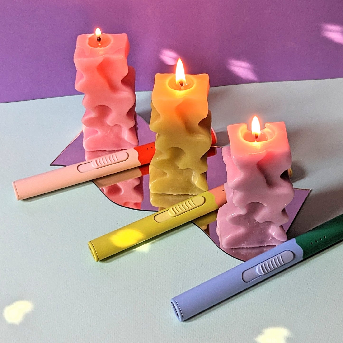 Earth Flameless Lighter