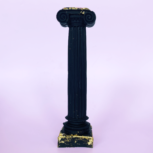 The Pythia ; Shadow Guiding Spell Candle